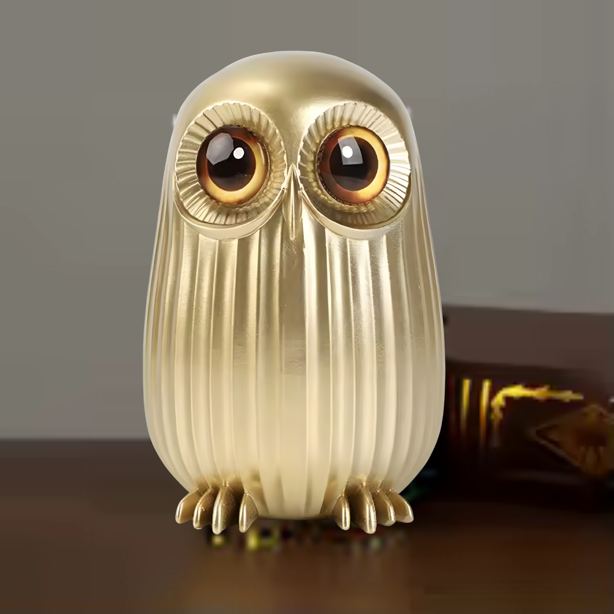 Luna™ | Ugglefigur med guldfinish