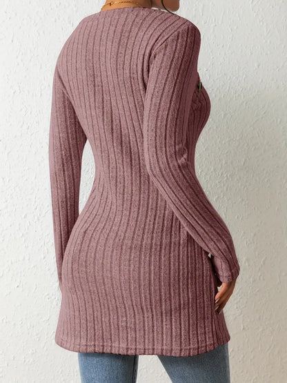 Lynza Chiesa™ | Asymmetrisk Knäppt Ribbad Topp