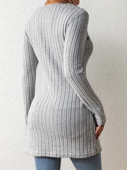 Lynza Chiesa™ | Asymmetrisk Knäppt Ribbad Topp